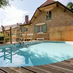 Prázdninový dům Wonderful House In Center With Pool & Jaccuzi