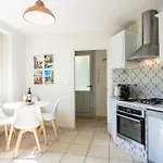 Wonderful House In Center With Pool & Jaccuzi Sarlat-la-Canéda