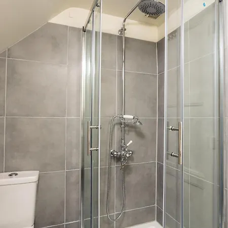 Wonderful House In Center With Heated Pool & Jaccuzi * Sarlat-la-Caneda