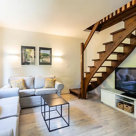 Wonderful House In Center With Heated Pool & Jaccuzi